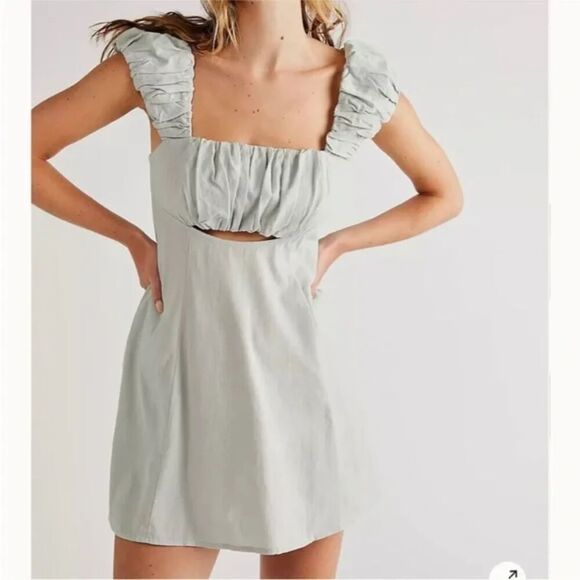 FREE PEOPLE Light Green Bom Bom Island Ruched Linen Cotton Boho Mini Dress Large - Picture 1 of 10